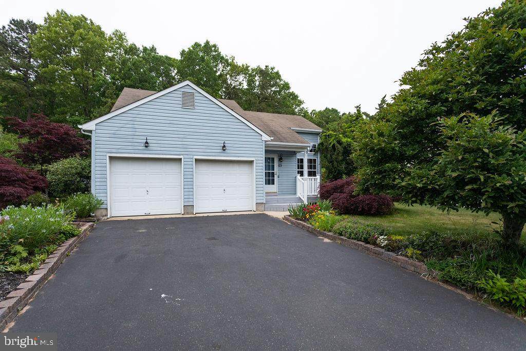 13 Tara Court - Photo 1
