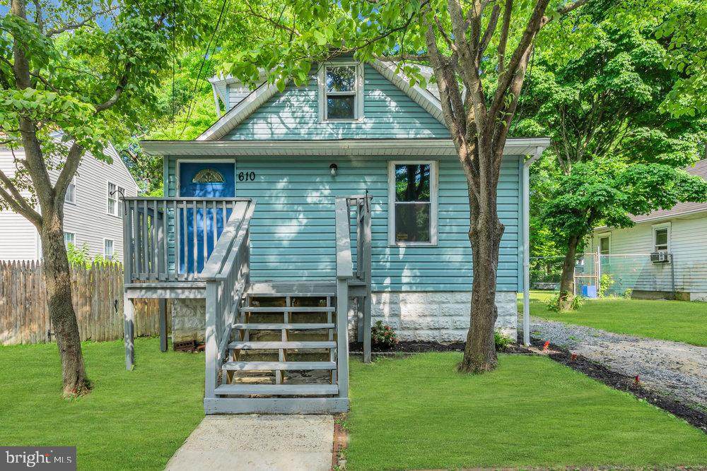 610 Oak Avenue - Photo 1