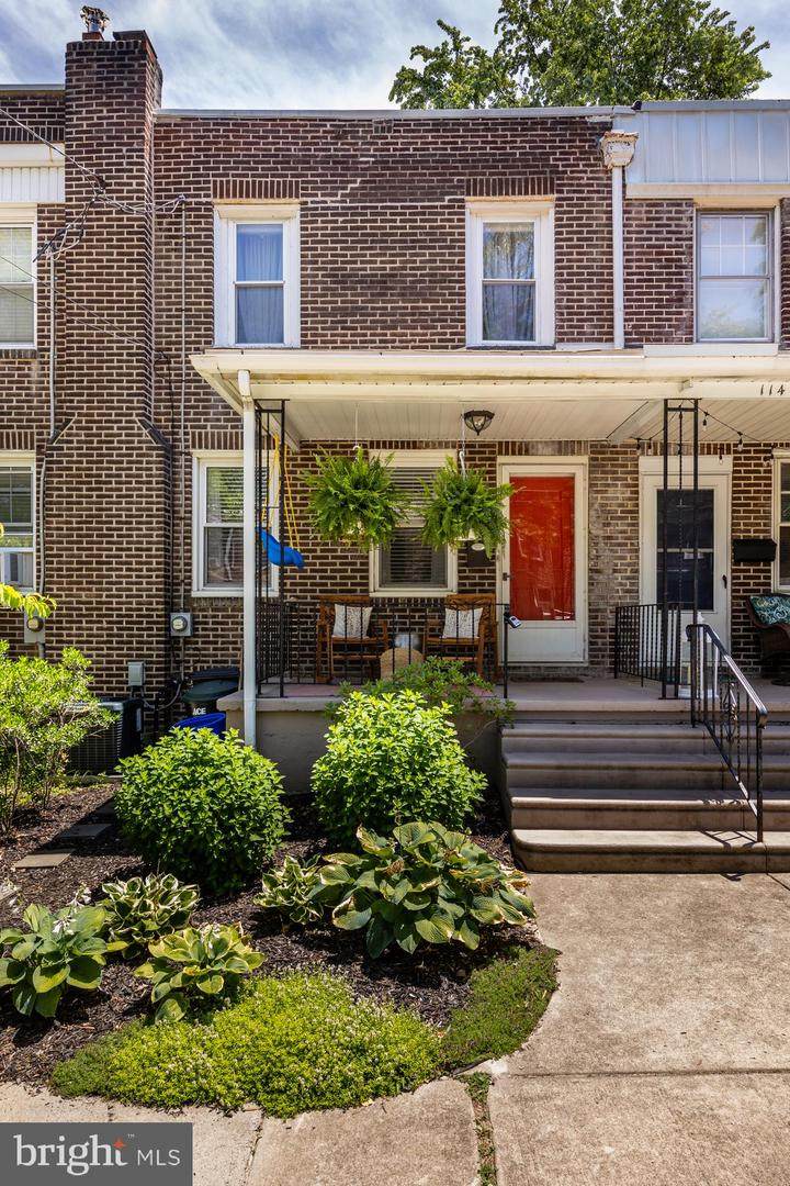 112 Wesley Avenue - Photo 1