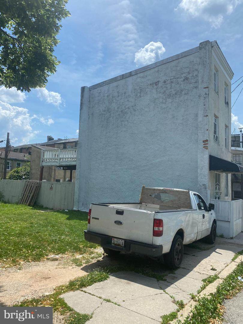 103 Carlton Street - Photo 1