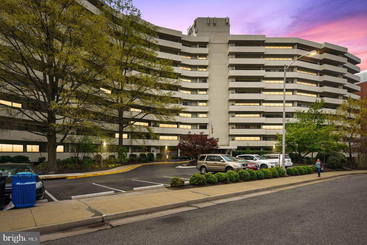 5300 Columbia Pike - Photo 1