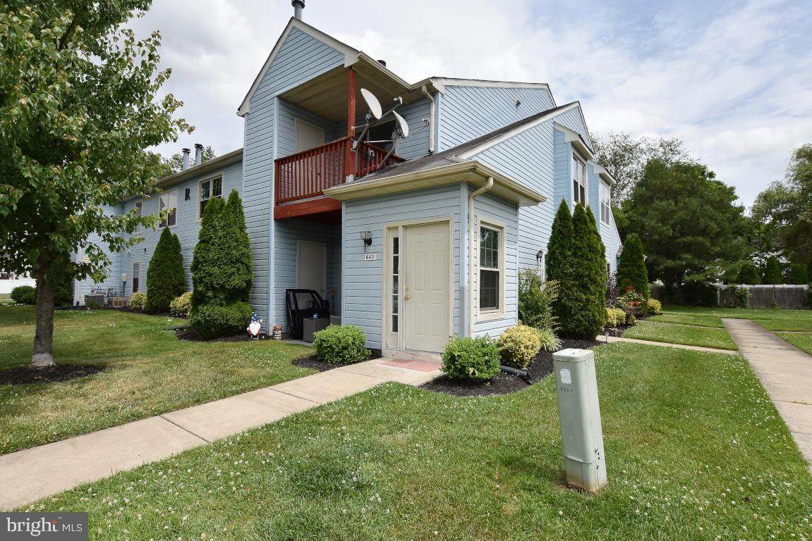 640 Covington Court - Photo 1