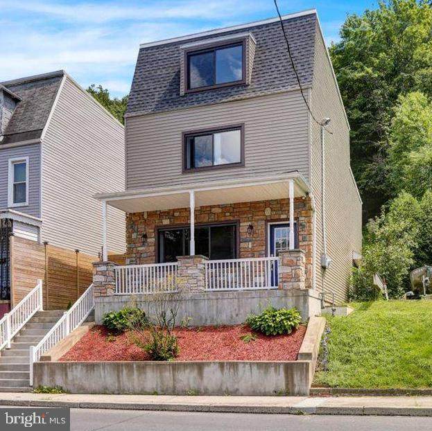 577 Peacock Street - Photo 1