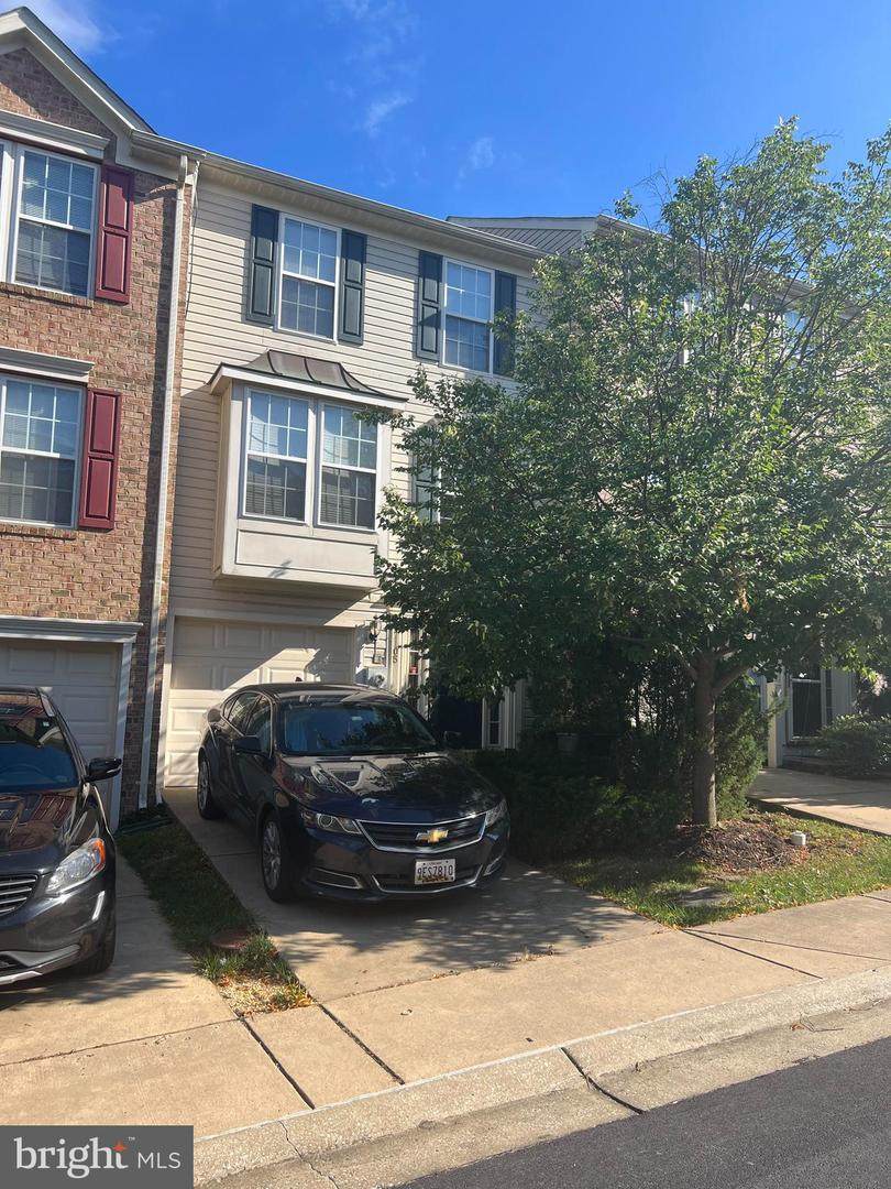 7105 Fox Harbor Way - Photo 1