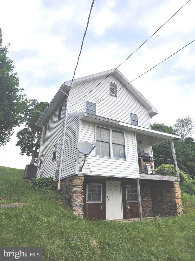 615 Boxwood Road - Photo 1