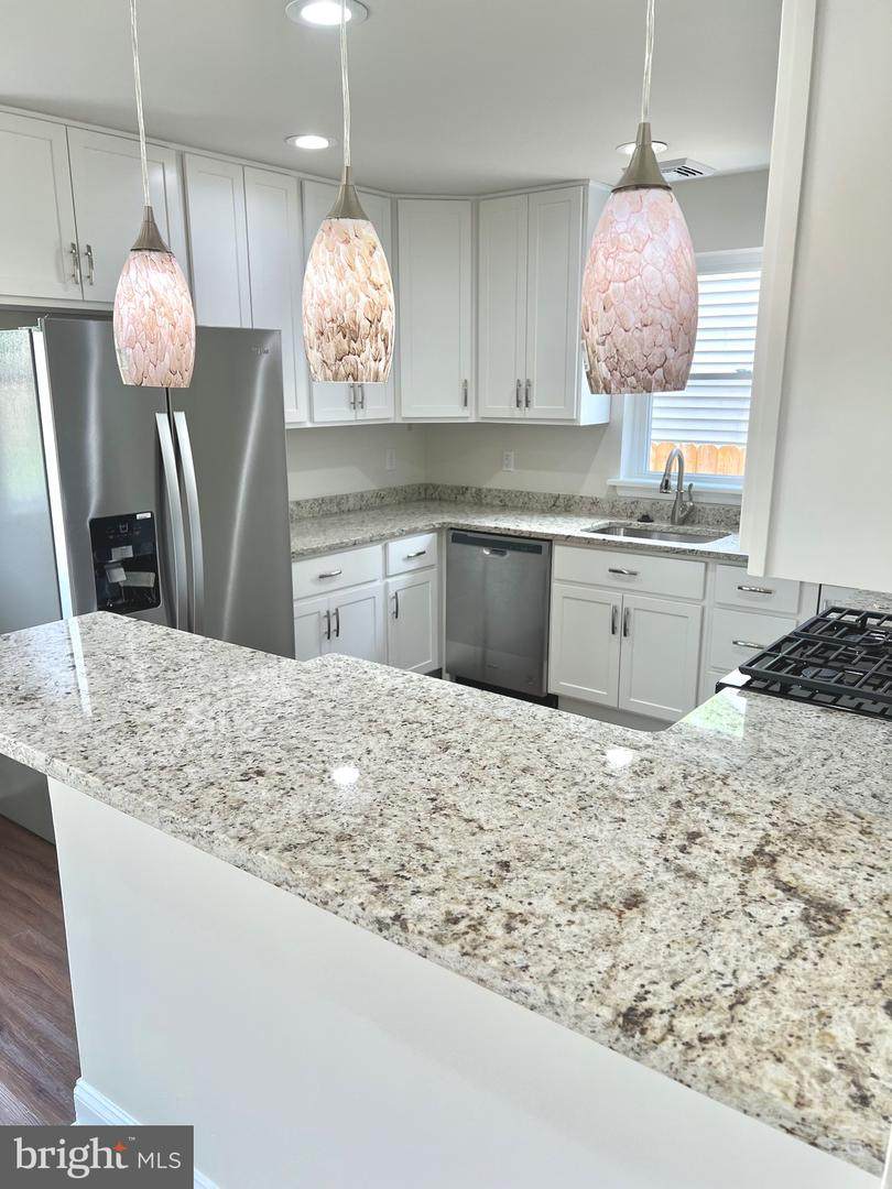 416 Bethune Drive - Photo 1