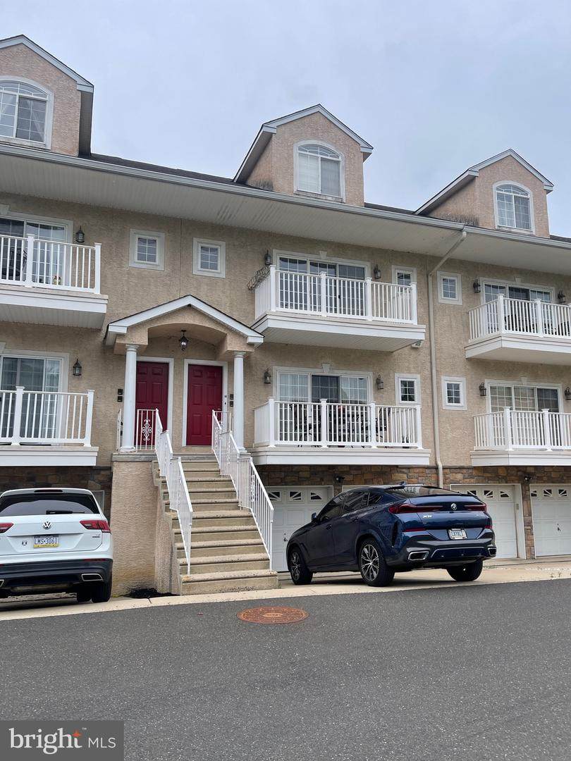290 Byberry Road - Photo 1