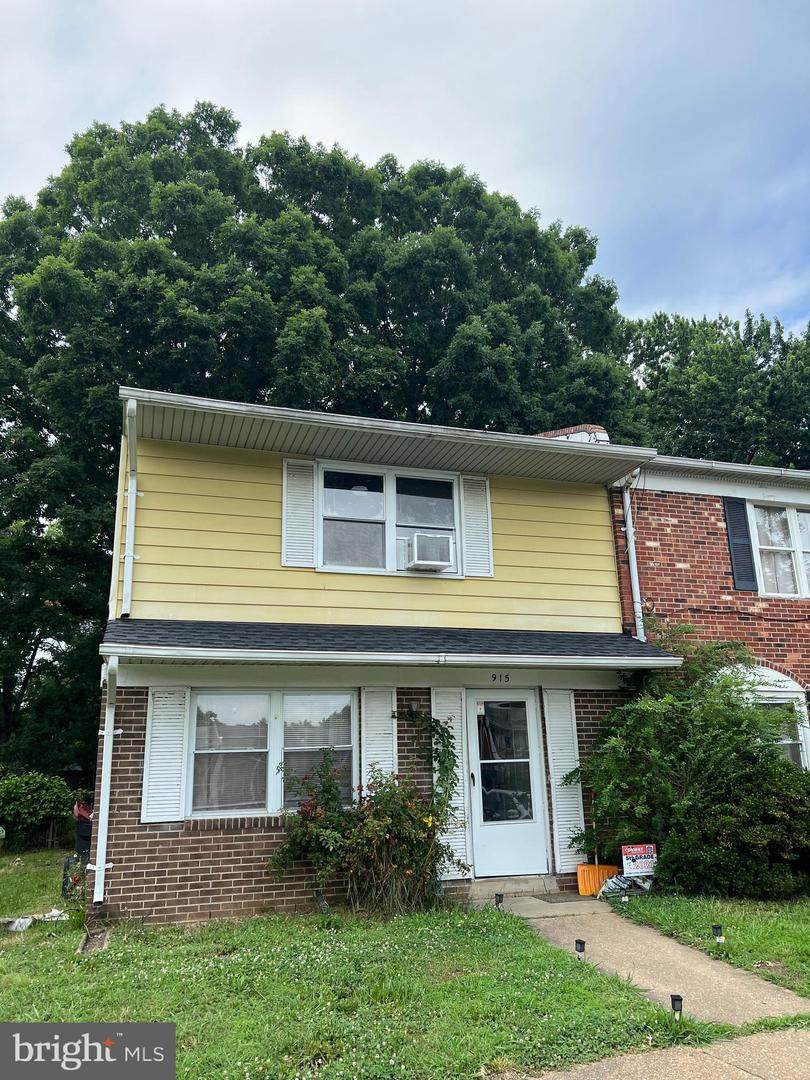 915 Bellows Avenue - Photo 1