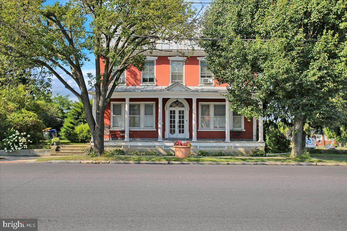 33 Penn Avenue - Photo 1