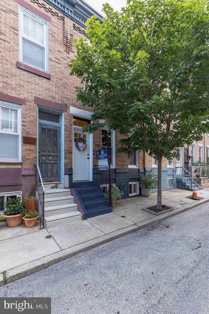 1638 Lawrence Street - Photo 1