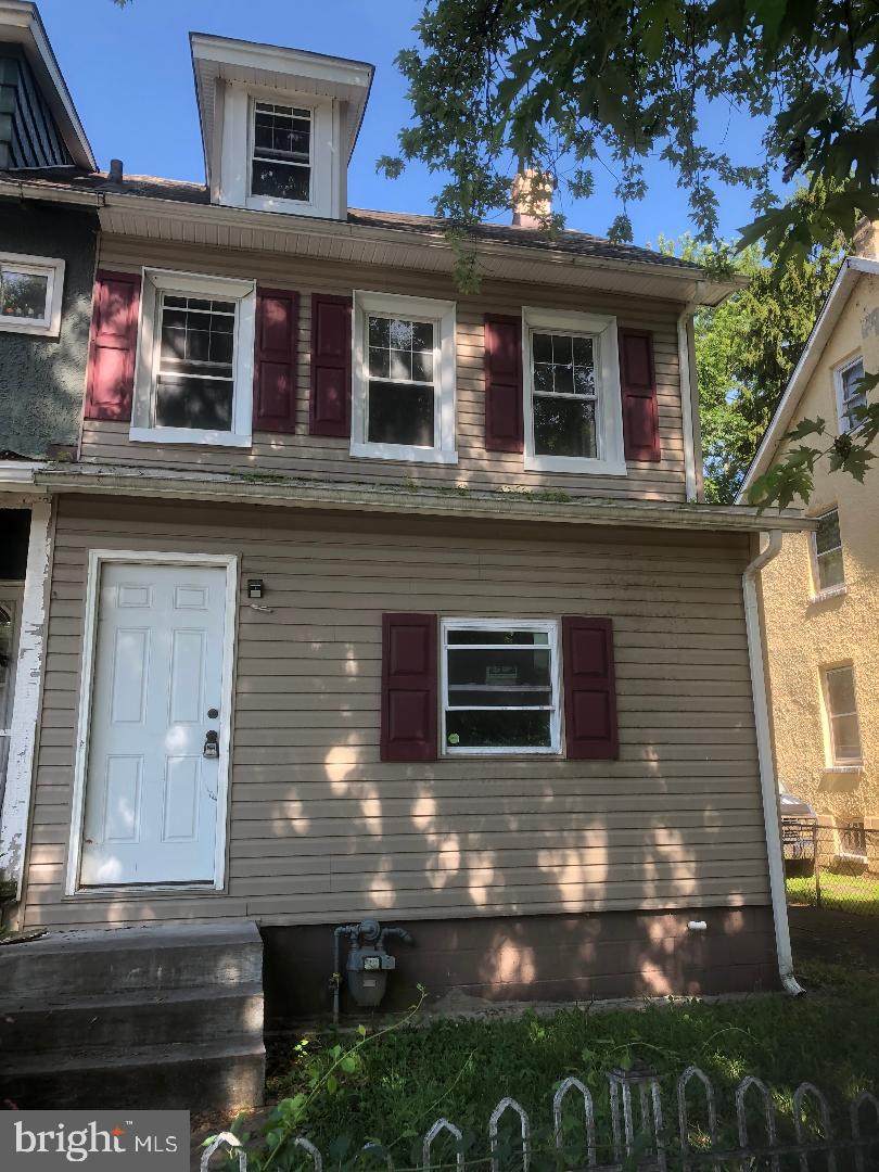 24 Colby Avenue - Photo 1