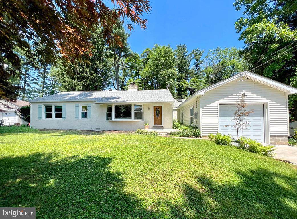 157 Pinehill Road - Photo 1