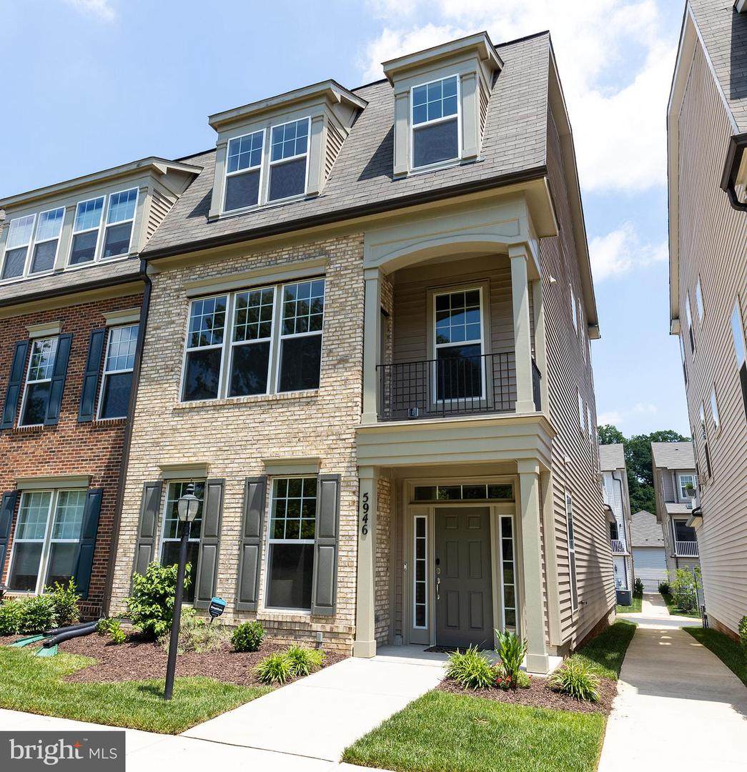5946 Clapton Court - Photo 1