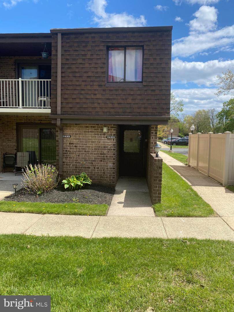 4201 Delaire Landing Road - Photo 1