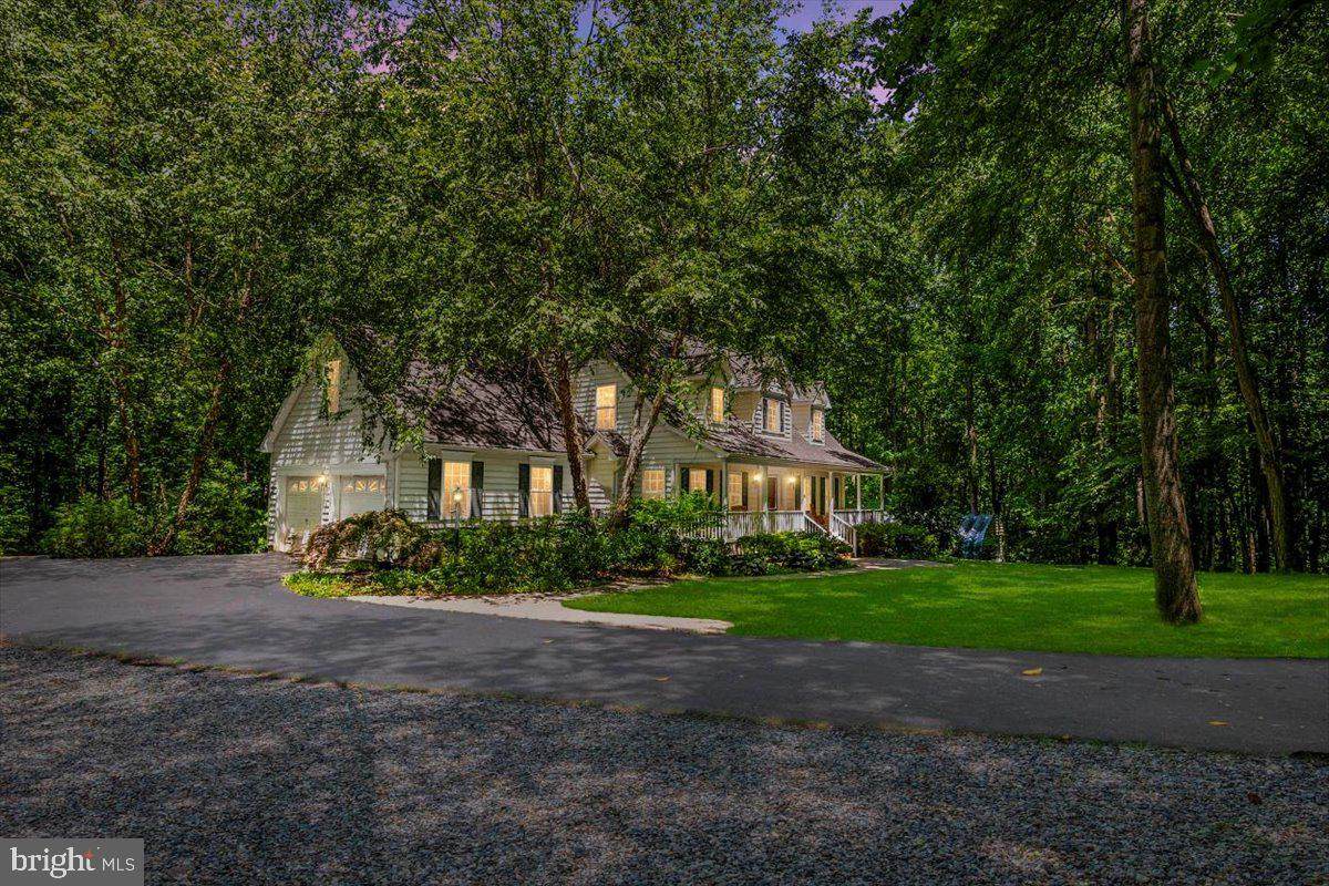 142 Chickadee Drive - Photo 1