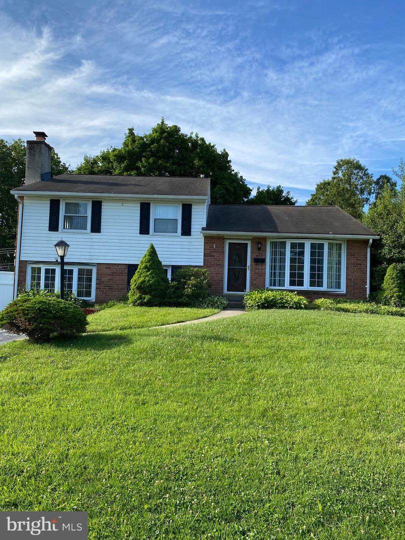 438 Kennerly Road - Photo 1
