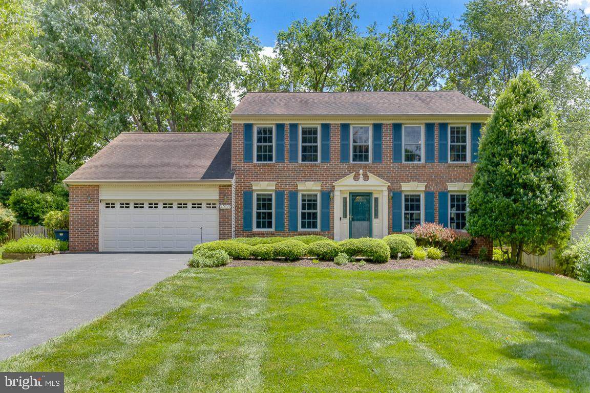 4900 Continental Drive - Photo 1