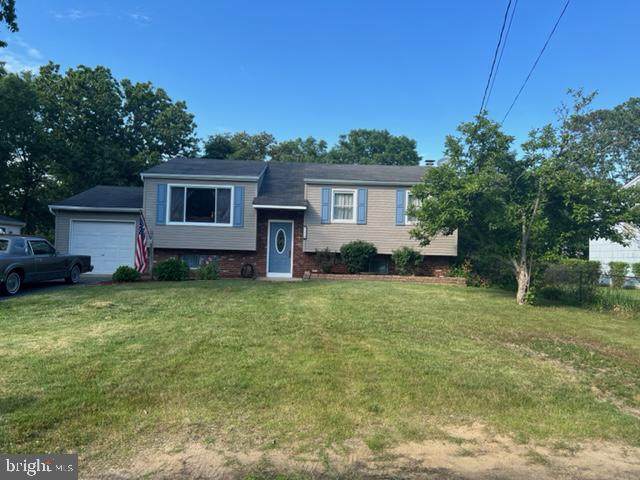 220 Evergreen Avenue - Photo 1