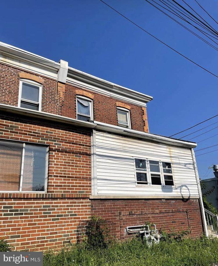 104 Chester Pike - Photo 1