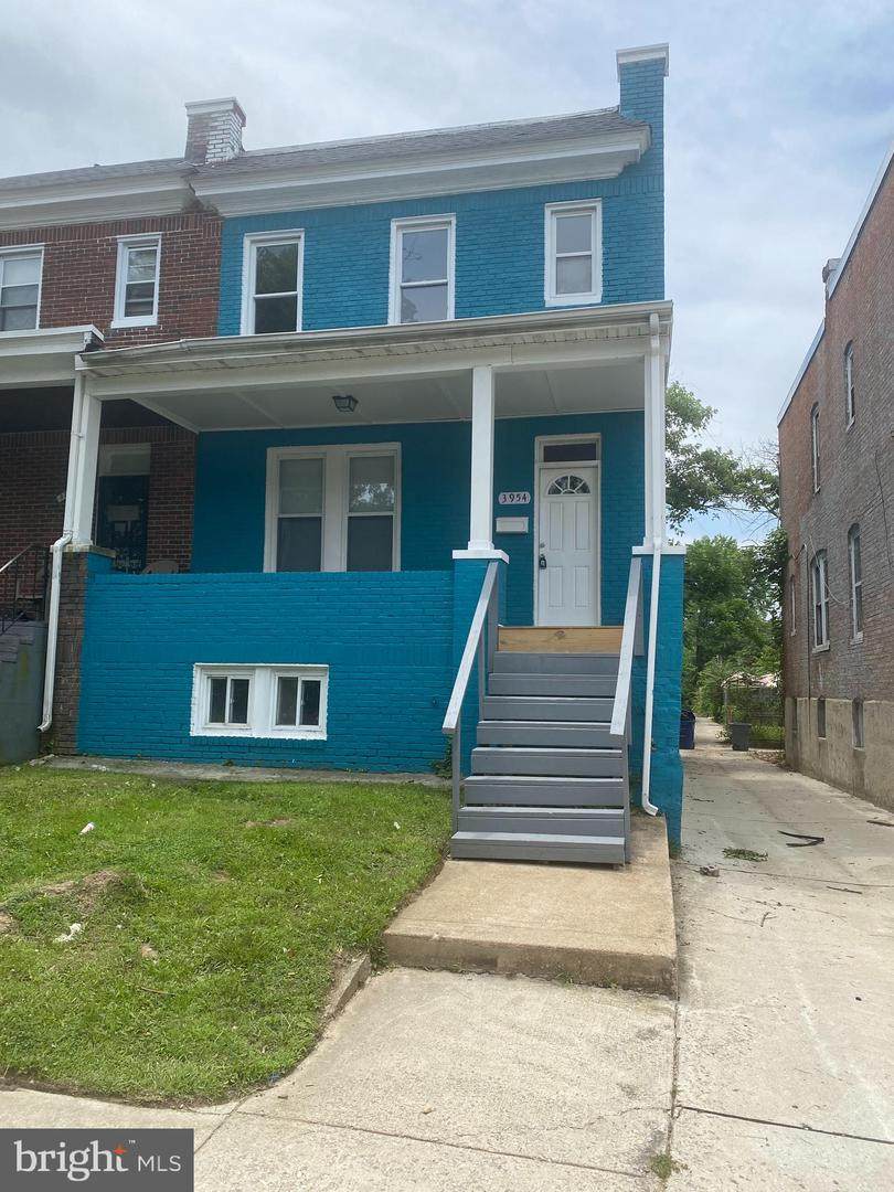 3954 Wilsby Avenue - Photo 1