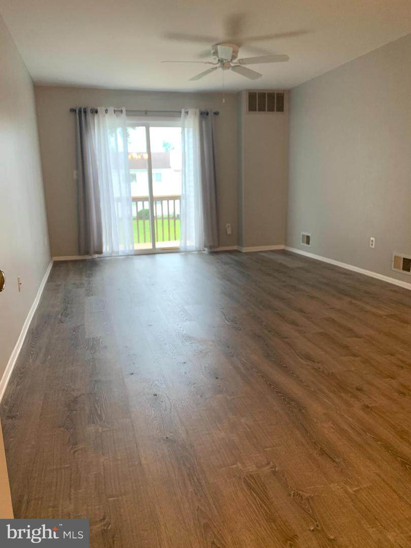 413 Dove Court - Photo 1