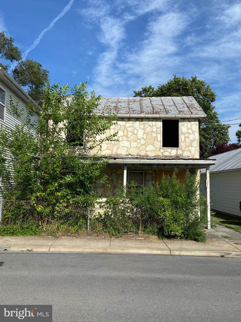 548 Fremont Street - Photo 1