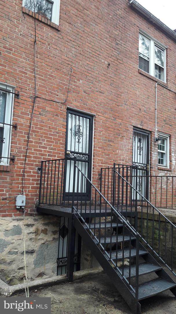 5601 Ready Avenue - Photo 1