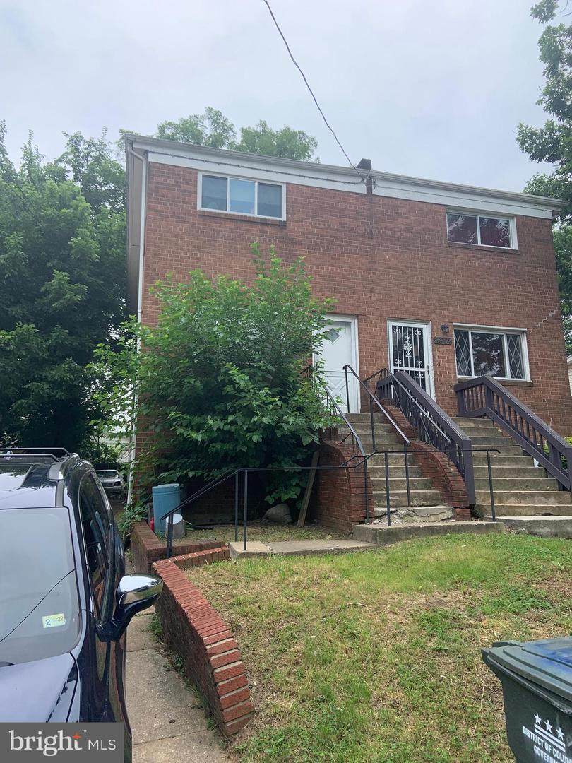 4409 G Street - Photo 1
