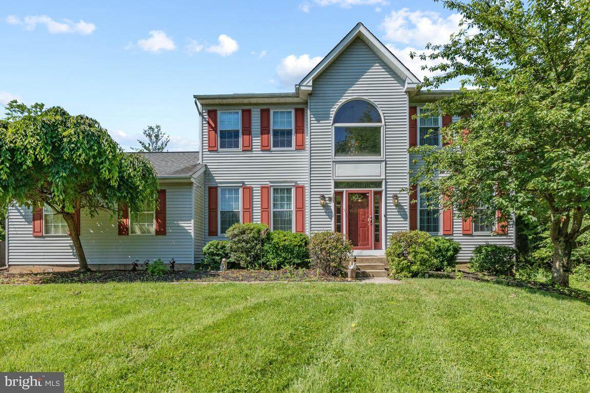 18 Elisabeth Lane - Photo 1