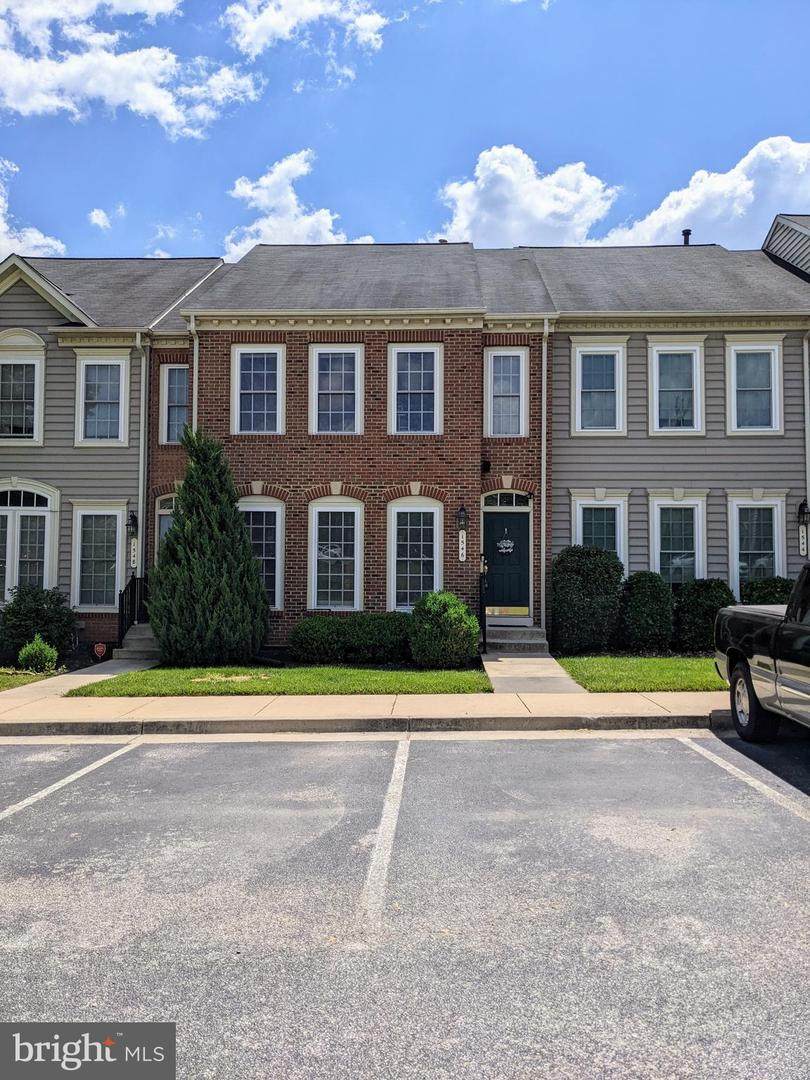 1546 Penzance Way - Photo 1