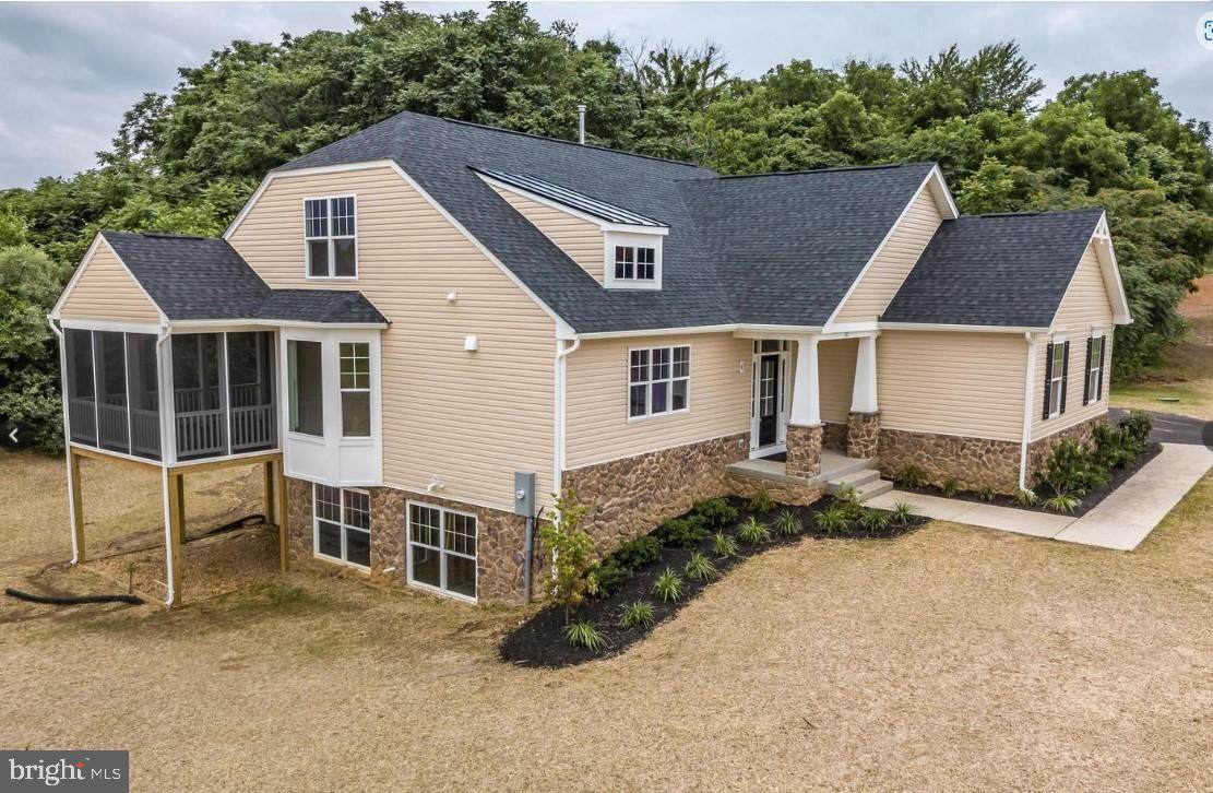 208 Anne Glass Rd - Photo 1