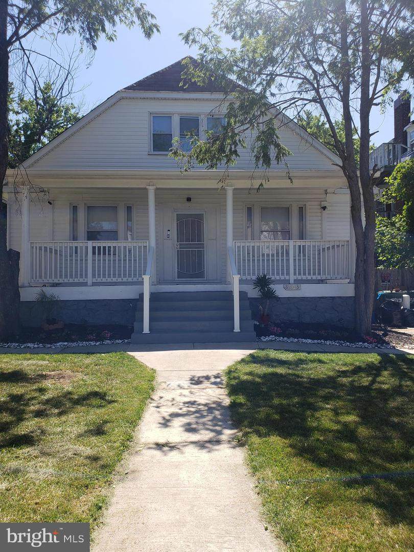 3503 Garrison Boulevard - Photo 1