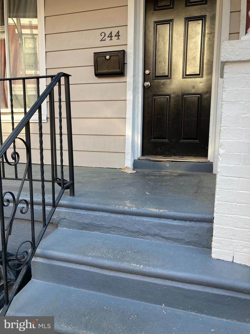 244 Horton Street - Photo 1