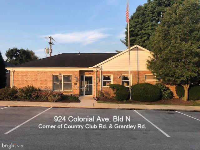 924-N Colonial Avenue - Photo 1
