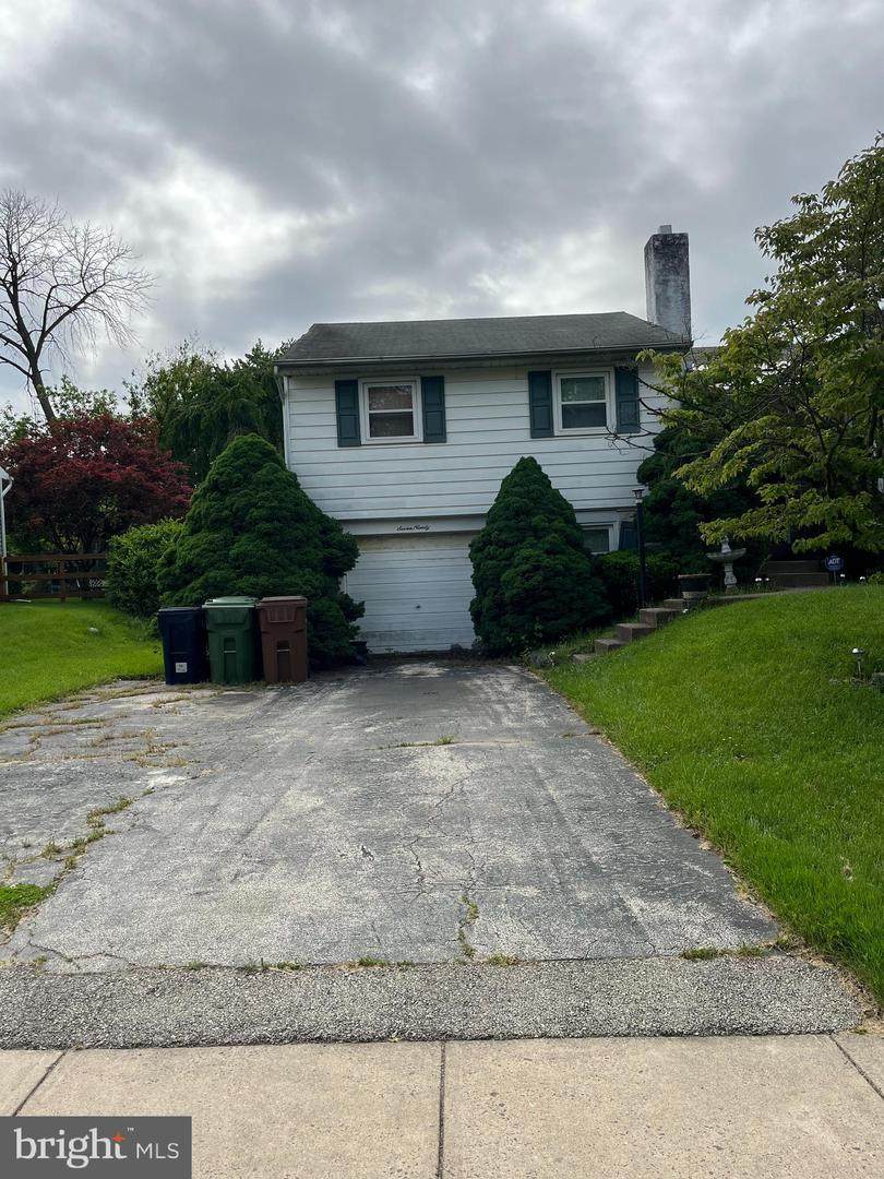 790 Hills Avenue - Photo 1
