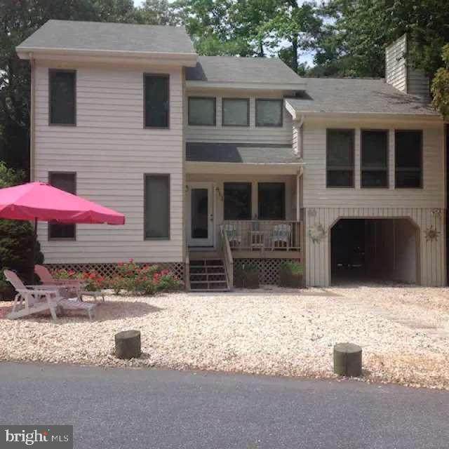 411 Russell Road - Photo 1