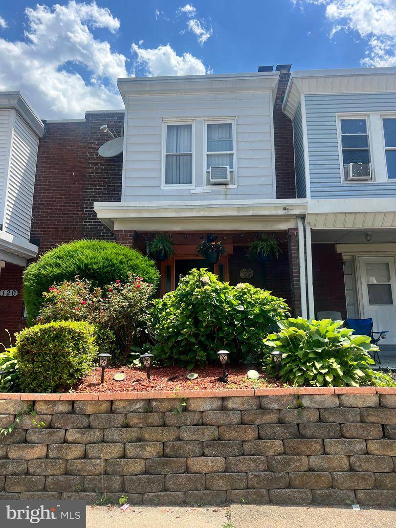 122 Rosemar Street - Photo 1
