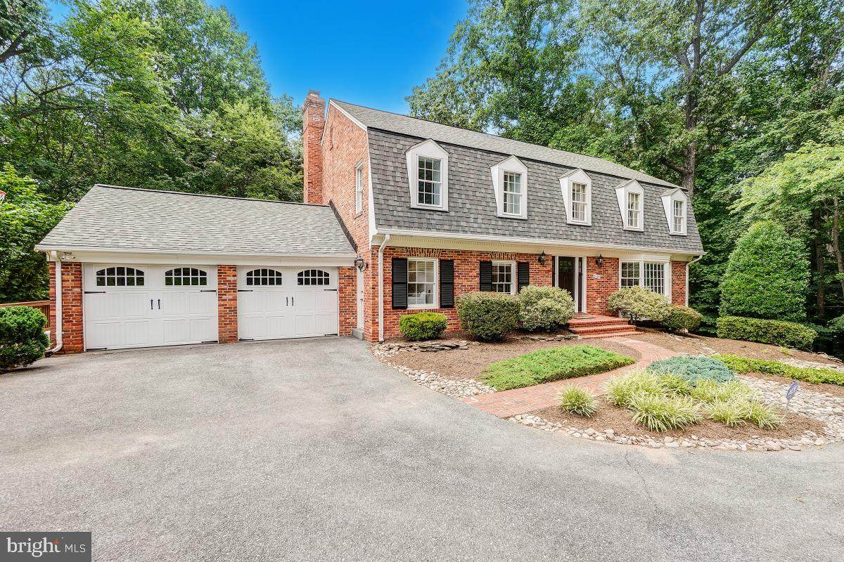 8320 Snug Hill Lane - Photo 1