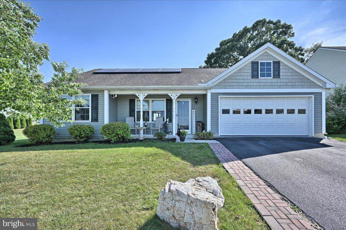 60 Coolidge Drive - Photo 1