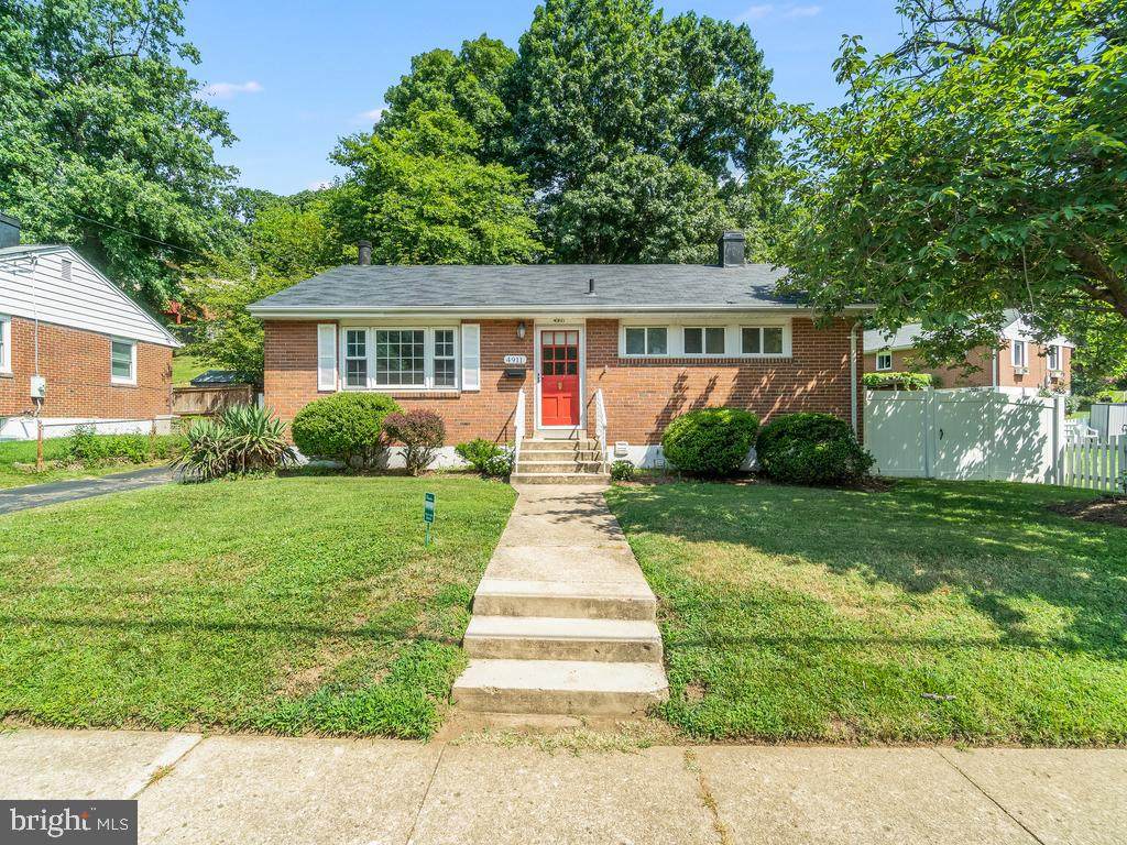 4911 25TH Street - Photo 1