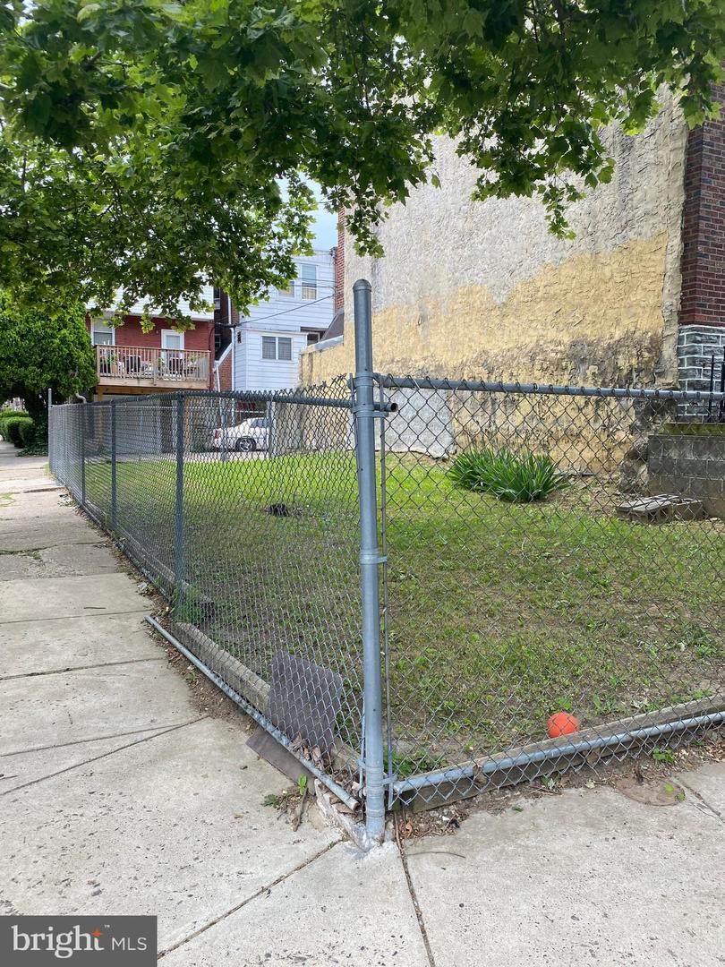 1800 Ashley Street - Photo 1