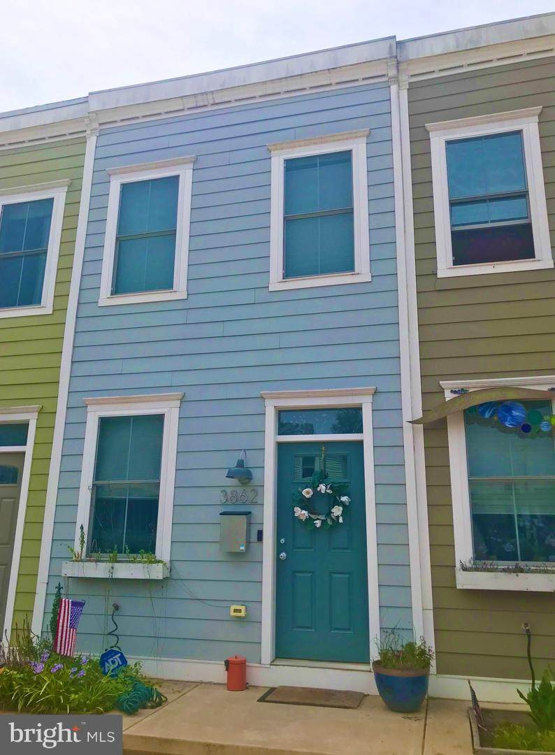 3862 Quarry Avenue - Photo 1