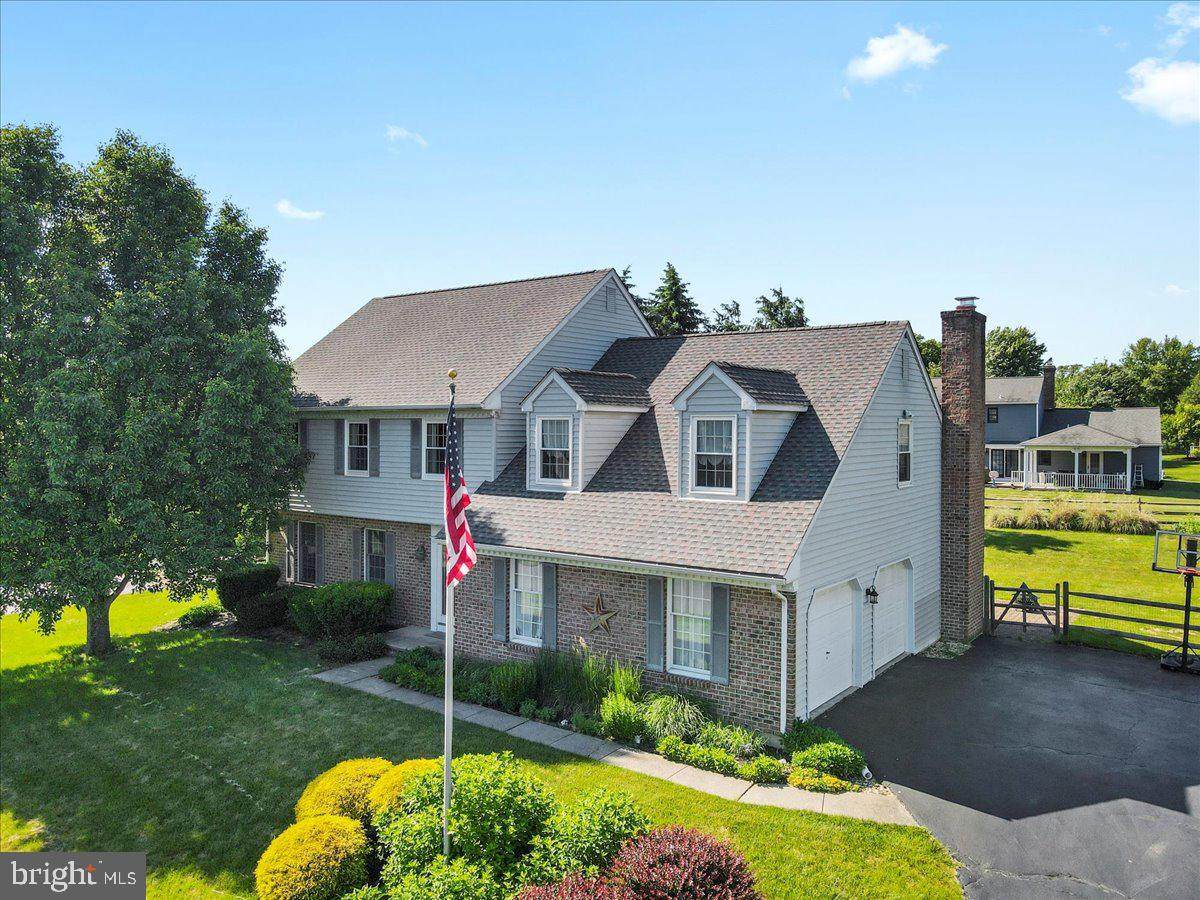 3255 Gloucester Drive - Photo 1