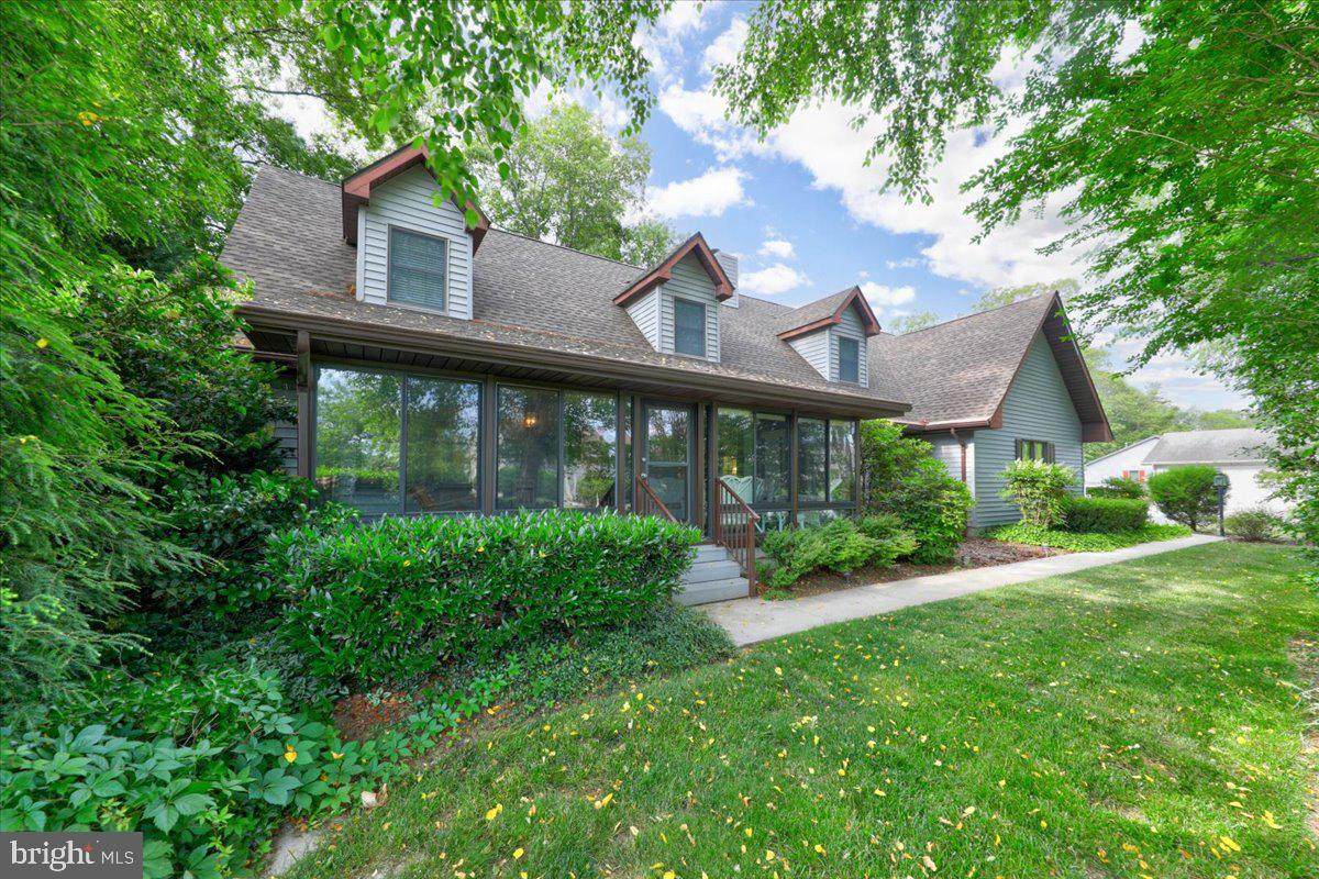 29990 Sawmill Drive - Photo 1