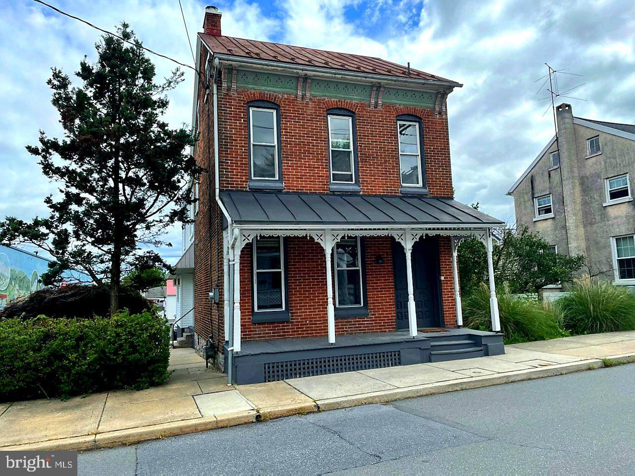 30 Whiteoak Street - Photo 1