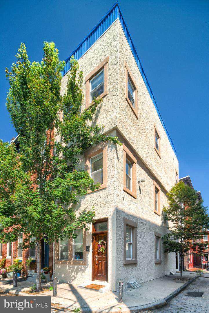 301 Kater Street - Photo 1