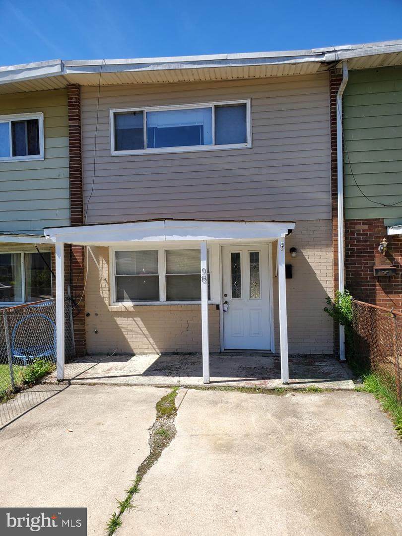 98 Rose Lane - Photo 1