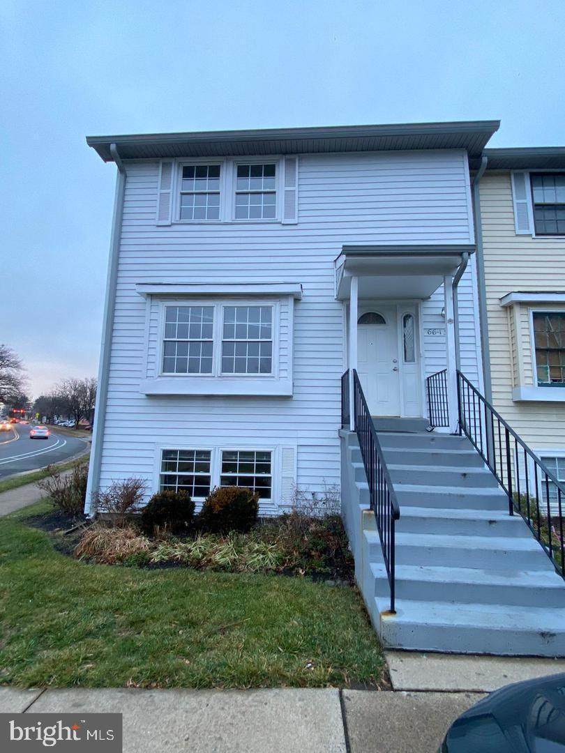 66 Plaza Street - Photo 1