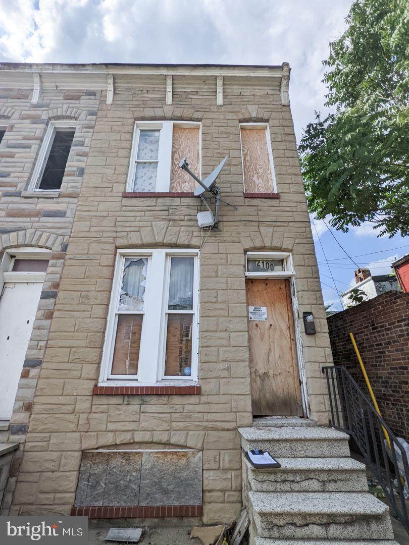 2100 Eagle Street - Photo 1