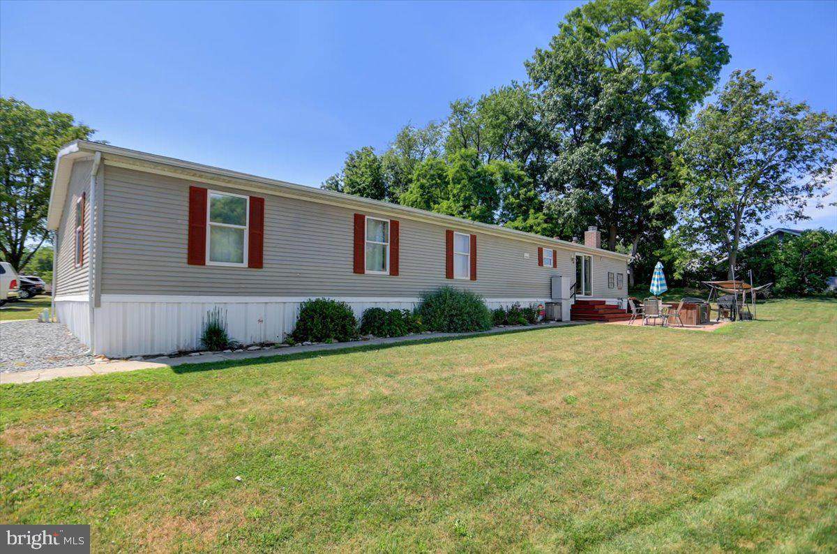 114 Rustic Drive - Photo 1